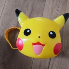 ピカチュウ 蓋付き容器 ストラップ付き