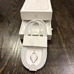 iPhone16純正　充電ケーブル