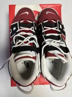 Nike Air More Uptempo 赤黒