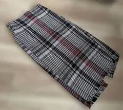 チェック柄タイトスカート　赤　黒　白　M Ｌ