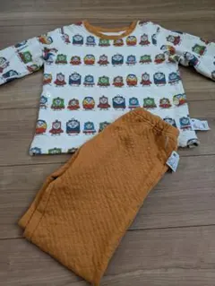きかんしゃトーマス パジャマ 上下セット キッズ 子供服　キルト　ユニクロ