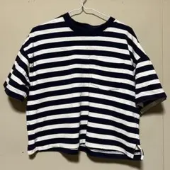 GU レディースTシャツ　洋服　服　Tシャツ　ジーユー