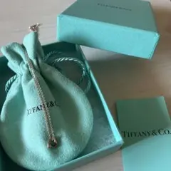【新品、箱付き】Tiffany & Co. ゴールド ハートネックレス