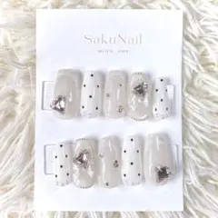 現品】ネイルチップ♡グリーン 緑 量産型地雷韓国ワンホンイニシャル