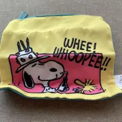 スヌーピー ガチャガチャ　スクエアポーチ