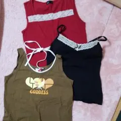 タンクトップ　キャミソール
