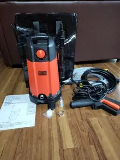 BLACK+DECKER 1000W 高圧洗浄機 コンパクトプラス - メルカリ