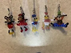 ディズニー　ビーズストラップ