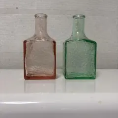 空き瓶、花瓶やお酒入れに