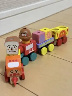 希少⭐︎アンパンマン連結列車　カプセルトイ　木製　汽車　電車　レア　レトロ