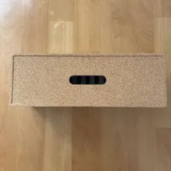 IKEA イケア KVISSLEケーブル用収納 ボックス コード隠しのサムネイル
