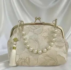 和装にも洋装にも 上品な薔薇柄 刺繍 パール ゴールド がま口 バッグ