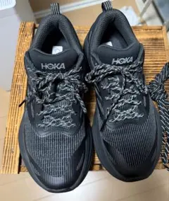 SALE！HOKA BONDI8TS CAGED US8.5/JP 25.5cmのサムネイル