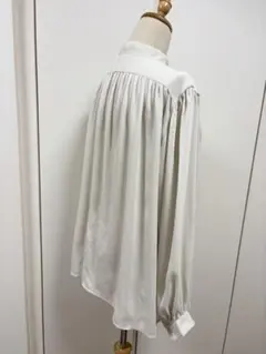 《美品》ユニクロC ブラウス