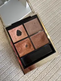 SUQQU シグニチャーカラーアイズ02 陽香色