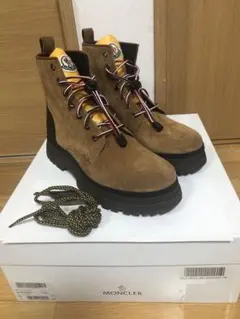 Item thumbnail for item 8e2acbd3-a20c-4f33-8952-4747647b4155