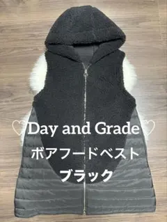 ♡Day and Grade♡ボアフードベスト☆ブラック☆サイズ：FREE☆美品