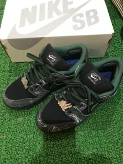 NIKE DUNK SB ナイキ ダンク There Skateboards