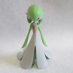 Funism ポケモン フィギュア サーナイト GARDEVOIR 限定 海外 - メルカリ