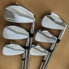 Item thumbnail for item 92d4ef0d-7850-4e35-9eb6-95d7c909d9ec