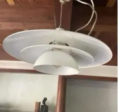 引掛シーリング式ペンダントライト 白&青 LED対応 LED電球1個付き