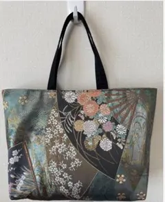 〈ハンドメイド〉帯リメイクバッグ　　　【２１８】