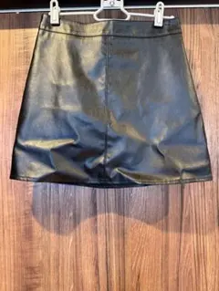 レザーミニスカート