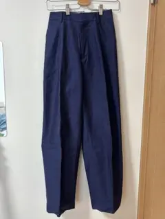 ネイビー スラックス　チノ　ストレートフィット　UNIQLO ユニクロ