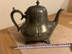 クラシックな(ビンテージ)金属製ティーポット 日本製？ - メルカリ
