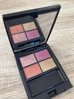 お値下げ中！ETVOS ミネラルクラッシィシャドーI イノセントブルーム