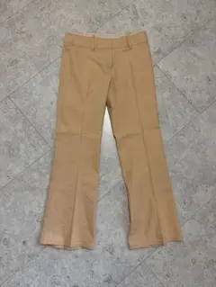 SFIZIO ベージュ フレアパンツ