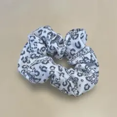 シナモロール シュシュ 白