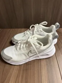 ナイキ ウィメンズ エア マックス NUAXIS スポーツスタイル シューズ