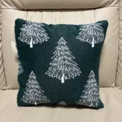 ドゥセー　クッション　ツリー柄