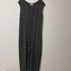 Live in comfort フェリシモ　ドット柄オールインワン　サロペットのサムネイル