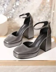 【新品未使用】 SHEIN ハイヒール パンプス　シルバー