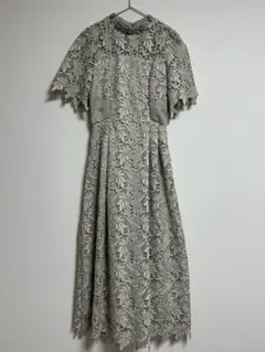 新品】kaene フラワーフロッキードレス オリーブ 38 結婚式 パーティー