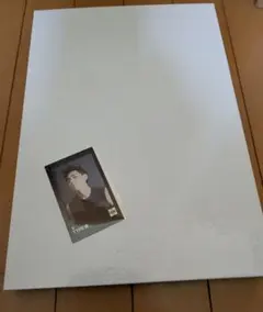 BTS V テテ　写真集「V TYPE 非」＆ユニバ購入特典トレカ1枚