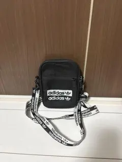 adidas Originals ショルダーバッグ