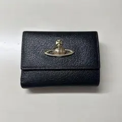 ヴィヴィアンウエストウッド　三つ折り財布　オーブ　ゴールド金具　ブラック