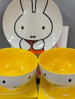 ミッフィー 陶器製ボウル 2個セット、大皿1枚