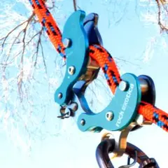 Item thumbnail for item a50ec934-10bb-40d3-80ad-a1c5b102b1d6