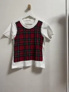 白ティーシャツ