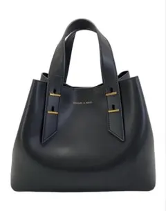 【値下げ交渉可】CHARLES & KEITH ハンドバッグ　ポーチ付き