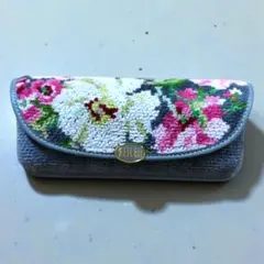 Item thumbnail for item b4181093-3fe4-4abe-8f3a-b6c28fda6e59