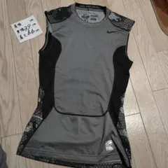 ナイキプロ コンバット コンプレッション スリーブレスシャツ