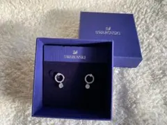 新品未使用SWAROVSKI ピアスAttract フープピアスシルバー