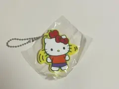 ガチャガチャ　クレヨンしんちゃん　ハローキティ