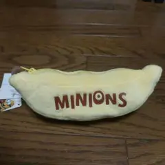 MINIONS バナナ型キーホルダー トム カール デイブ
