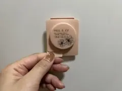 PAUL & JOE ファンデーション 102